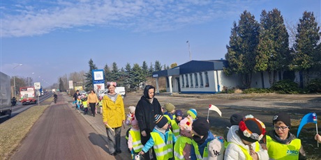 Biedroneczki, Żabki i Motylki powitały PANIĄ WIOSNĘ 