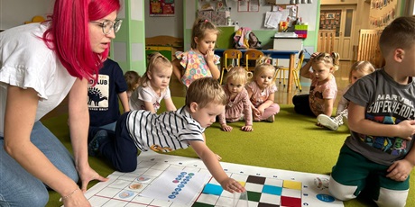 Biedronki w programie "Kodowanie na dywanie"