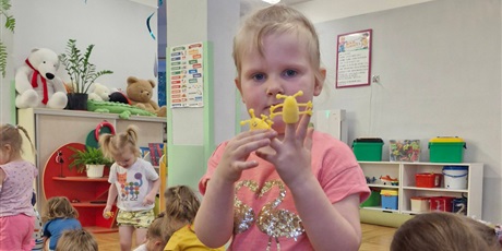 Dzień Kosmosu sensorycznie w Biedronkach