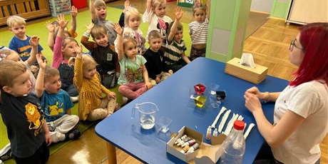 Eksperymenty Biedronek z okazji Dnia Wody