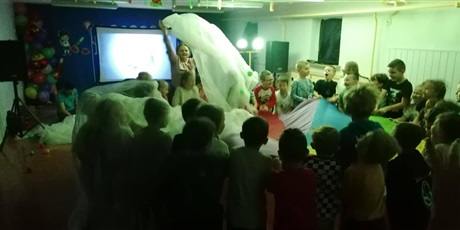 Gwiezdny Teatr - Niesamowite ruchy Ziemi - gr. Mrówki i Pszczółki