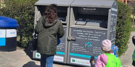 Jeżyki i ekologiczny spacer