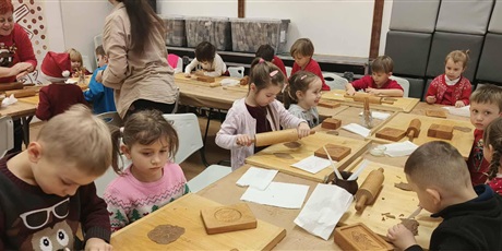 Jeżyki i pieczenie pierników w Muzeum