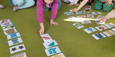 Kwiecień, co plecie, czyli matematyczne i językowe zabawy Sówek😃