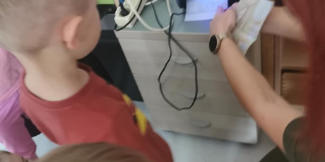Motylki i Pszczółki poznały zawód pracownika Straży Granicznej