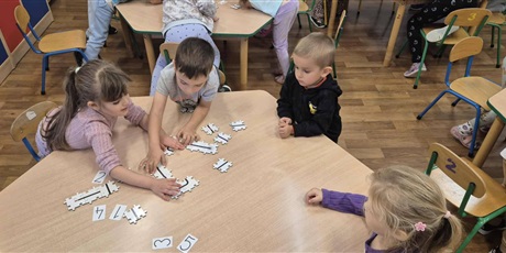 Sówki i Jeżyki mistrzami kodowania
