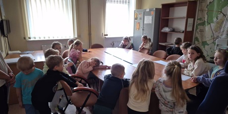 Sówki poznały zawód Policjanta