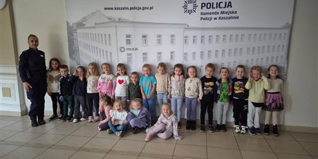 Sówki poznały zawód Policjanta