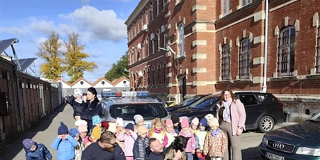Żabki i Motylki poznały zawód Policjanta