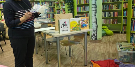 Żabki w Bibliotece